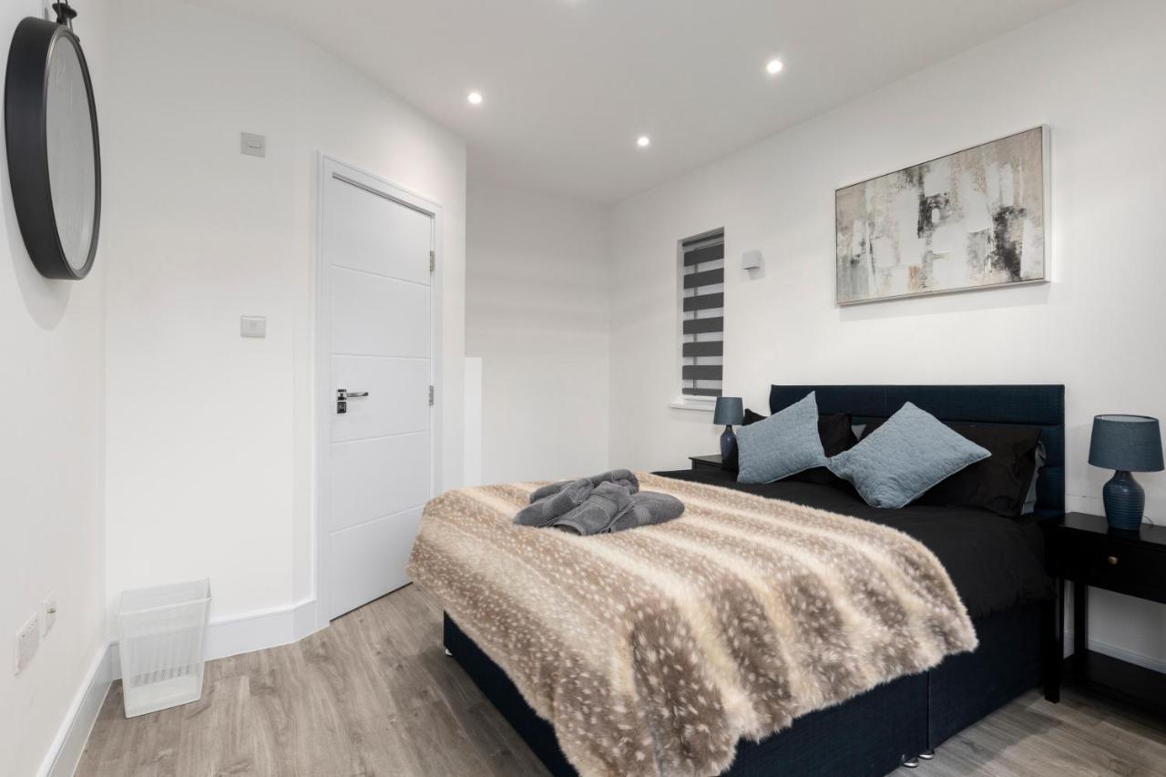 Star London Vivian Avenue 3-Bed Oasis With Garden Apartment The Hyde Exterior photo